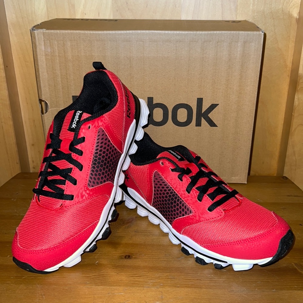 Reebok Hexaffect 2.0 Wild Boy’s Running Shoes NIB